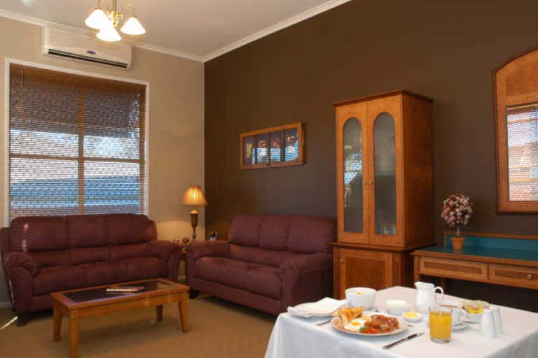 The Anden Bed & Breakfast, 252 North Street Toowoomba QLD 4350 - Image 2