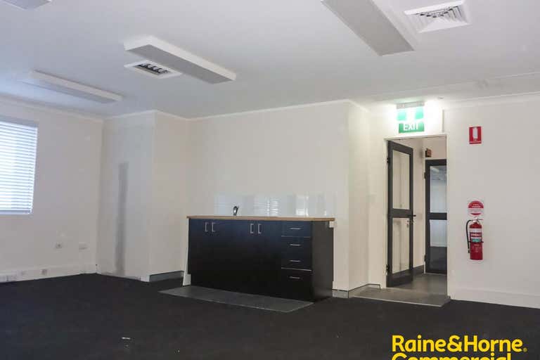 Suite 2, 17 Short Street Port Macquarie NSW 2444 - Image 2
