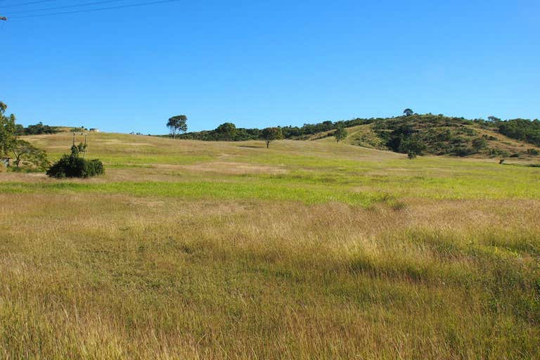 Livingstone Hills, 00 Livingstone Hills Mulambin & Chandler Roads Lammermoor QLD 4703 - Image 2