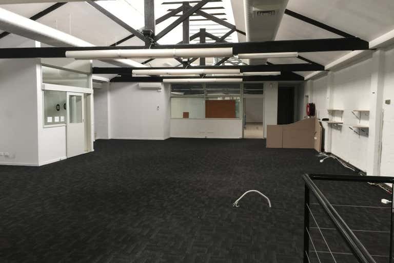 Excellent Office / Showroom, 68-70 Hanover Street Fitzroy VIC 3065 - Image 4