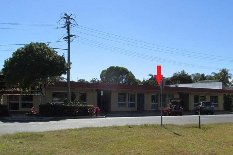 6 & 7/16 Bideford Street Torquay QLD 4655 - Image 1