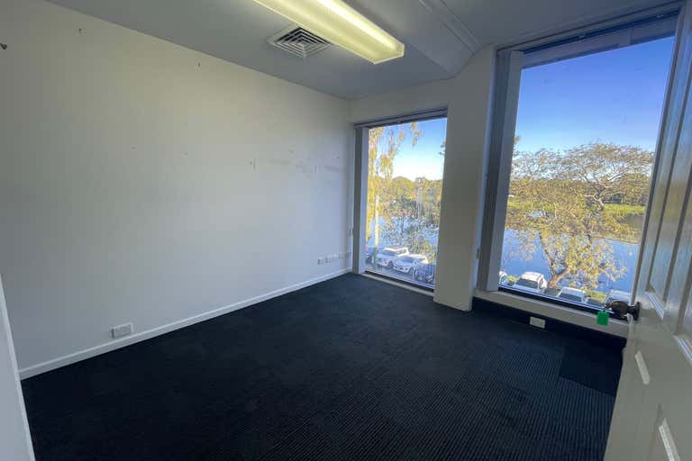 33-35, 8-22 King Street Caboolture QLD 4510 - Image 4