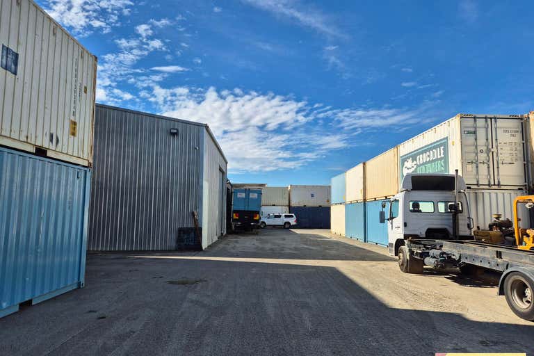 4/147 Boniface Street Archerfield QLD 4108 - Image 2