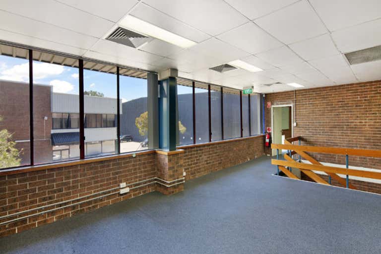 Unit 3, 100 O'Riordan Street Alexandria NSW 2015 - Image 2