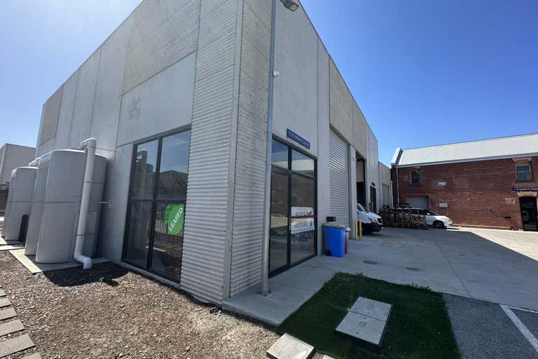 6/10 Mc Robert Street Newport VIC 3015 - Image 3