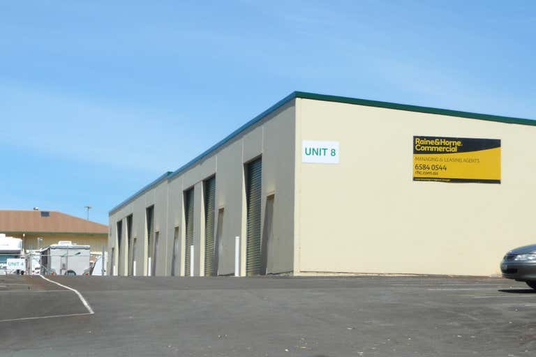 Unit 8D, Complex 8, 8-12 Acacia Avenue Port Macquarie NSW 2444 - Image 1