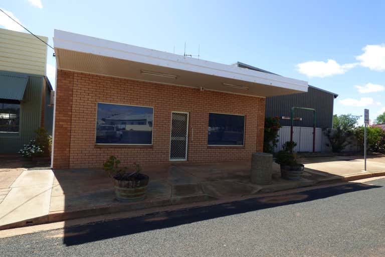 37 Forbes Street Trundle NSW 2875 - Image 2
