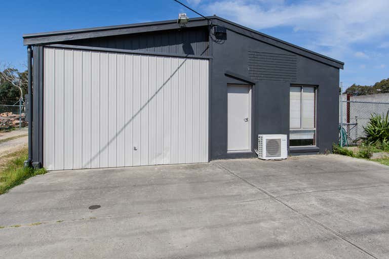 30 Bear Street Inverloch VIC 3996 - Image 1