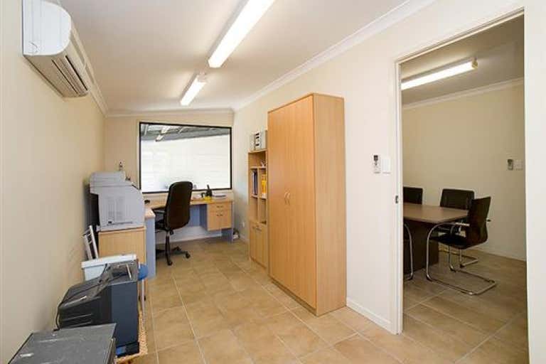 UNIT 2, Unit 2, 33 Machinery Street Darra QLD 4076 - Image 4