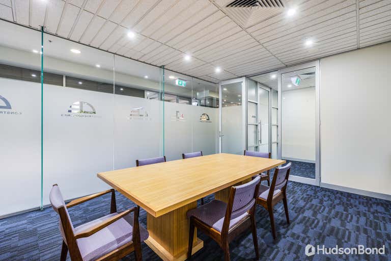 3/8 Clay Drive Doncaster VIC 3108 - Image 4