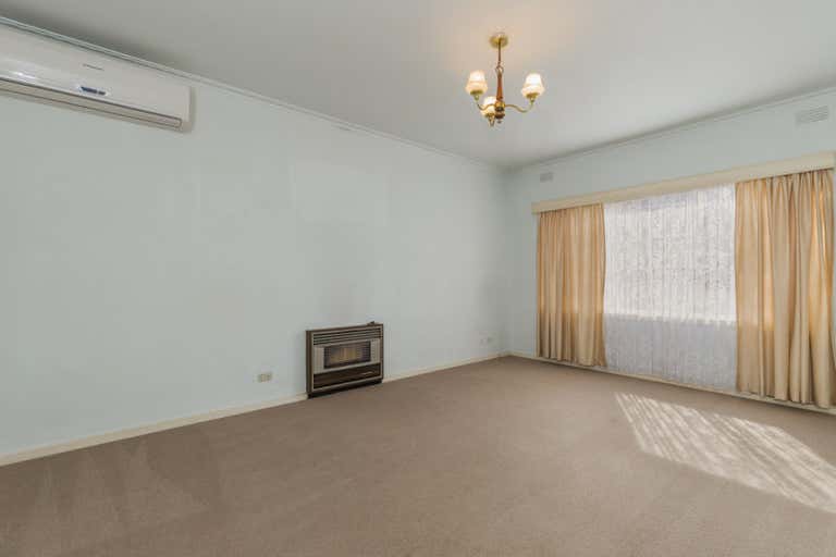 2 Maxwell Street Belmont VIC 3216 - Image 3