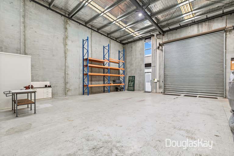 34/180 Fairbairn Road Sunshine West VIC 3020 - Image 2