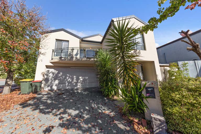 51 Strayleaf Crescent Gungahlin ACT 2912 - Image 2