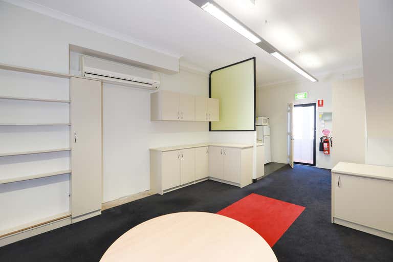 2/151-155 Brisbane Street Perth WA 6000 - Image 3