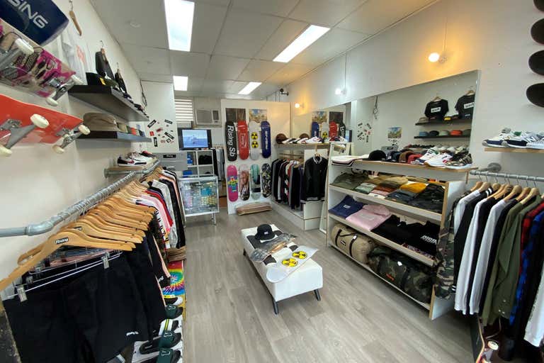 6 Howard Avenue Dee Why NSW 2099 - Image 2