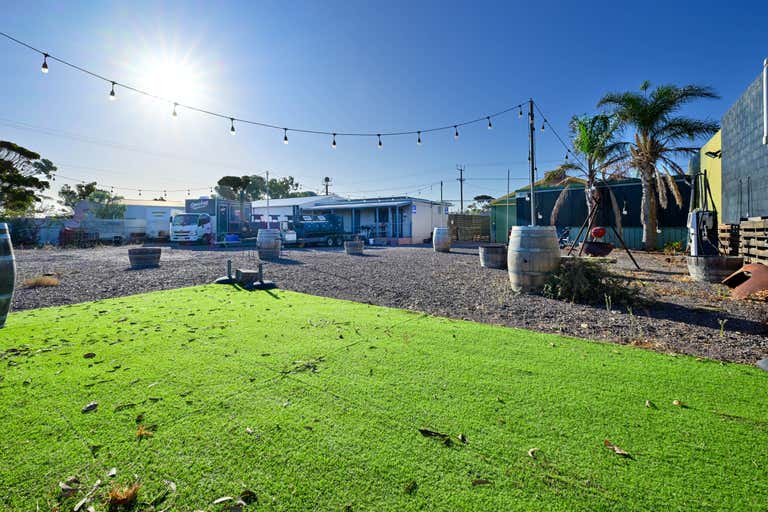 18 Gowrie Avenue Whyalla Playford SA 5600 - Image 1