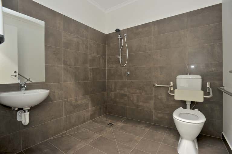 4/1 Capital Place Carrum Downs VIC 3201 - Image 4