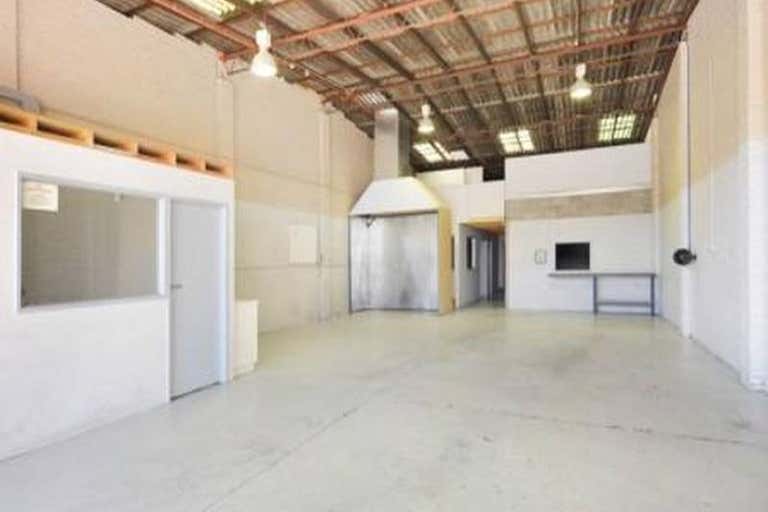 33 Orthla Avenue Heidelberg West VIC 3081 - Image 2