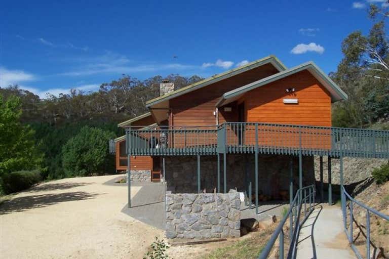 Mowamba Lodge, 219 Frost Creek Lane Jindabyne NSW 2627 - Image 2
