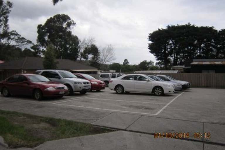 1/48-52 Forest Road Ferntree Gully VIC 3156 - Image 4