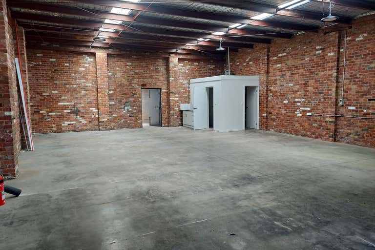 1/150 Northern Road Heidelberg Heights VIC 3081 - Image 2