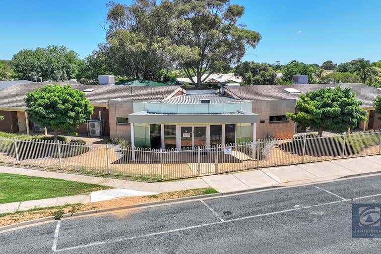 18  Regent Street Moama NSW 2731 - Image 1