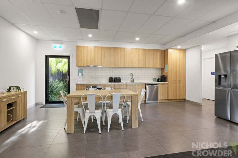 6 & 9/26-28 Carbine Way Mornington VIC 3931 - Image 2