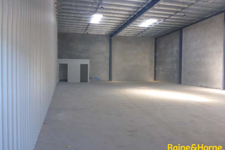 Unit 2, 28B Business Circuit Wauchope NSW 2446 - Image 2