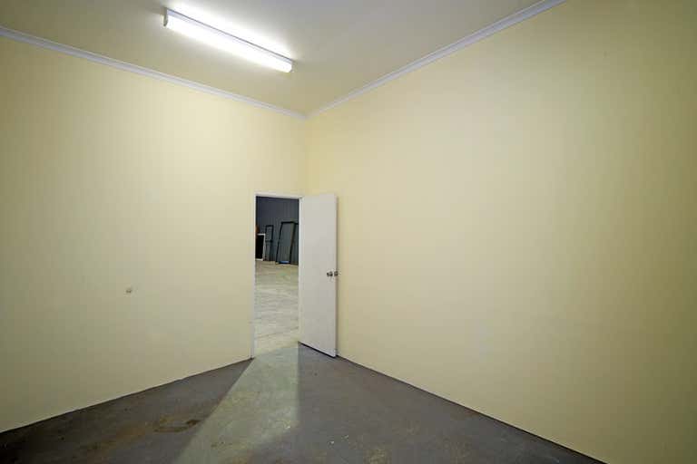 Unit 2, 4 Cord Street Dudley Park SA 5008 - Image 4