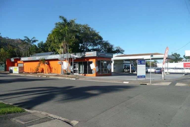 59 Ingham Road West End QLD 4810 - Image 2