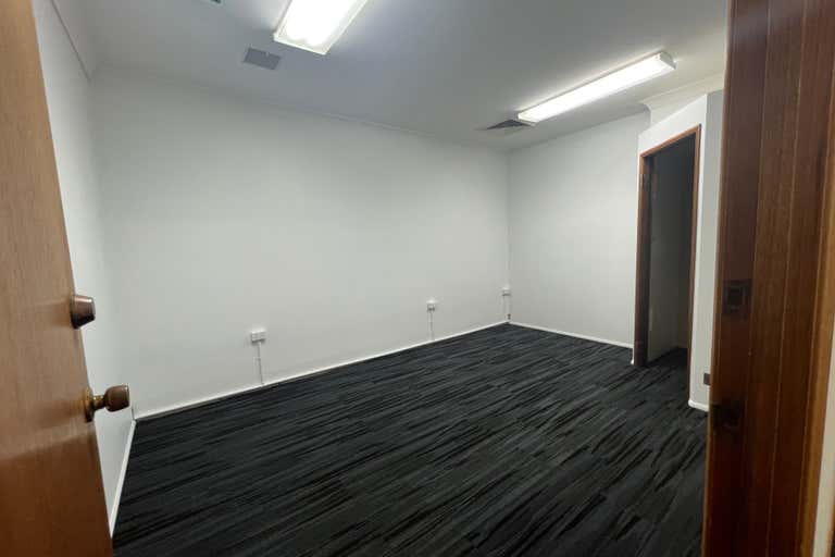 Office 1 at 4/4 Island Drive Cannonvale QLD 4802 - Image 2