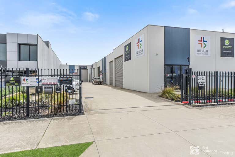 2/21-23 Futures Road Cranbourne West VIC 3977 - Image 2