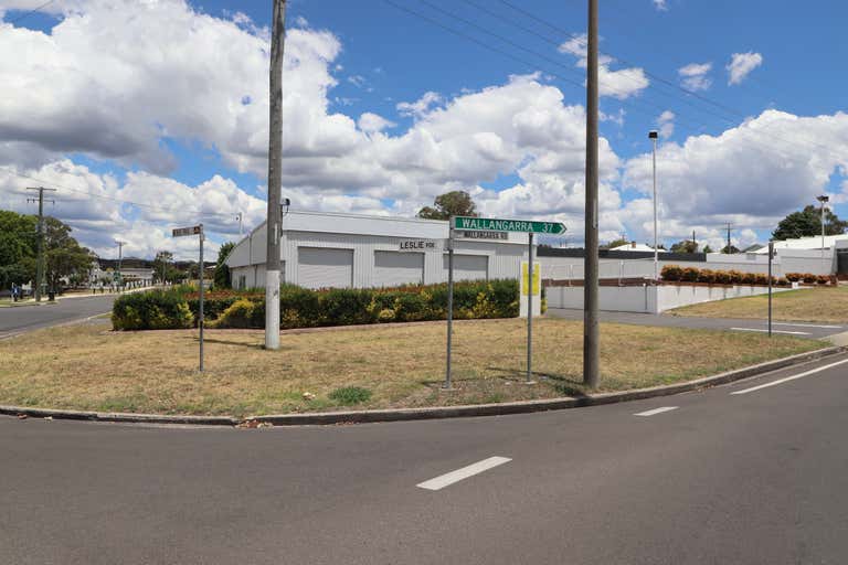 Tenancy 2, 1-7 Wallangarra Road Stanthorpe QLD 4380 - Image 3