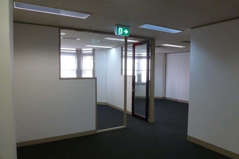 3/296 Collins Street Melbourne VIC 3000 - Image 2