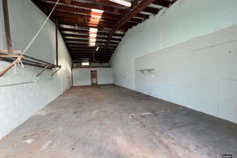 2/5 Lawson Crescent Coffs Harbour NSW 2450 - Image 4