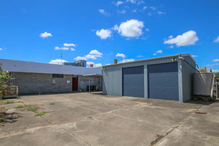 89 Dunlop Street Mortlake VIC 3272 - Image 2