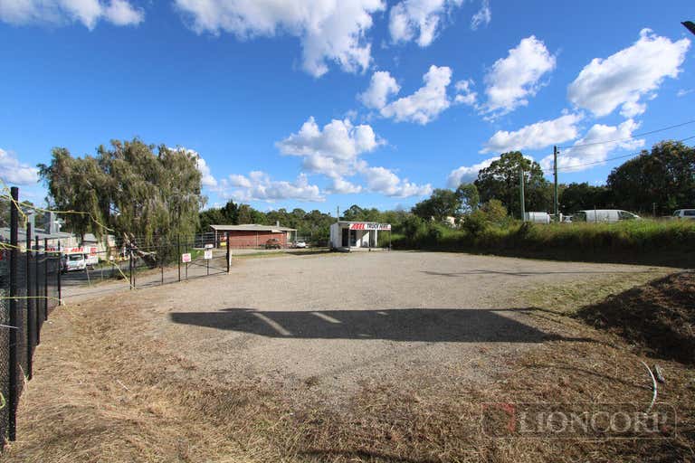Hillcrest QLD 4118 - Image 1