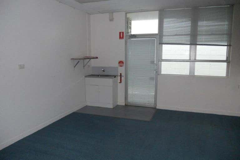 Unit 3, 175 Sturt Street Townsville City QLD 4810 - Image 4