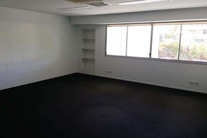 2/236 Arthur Street Newstead QLD 4006 - Image 2