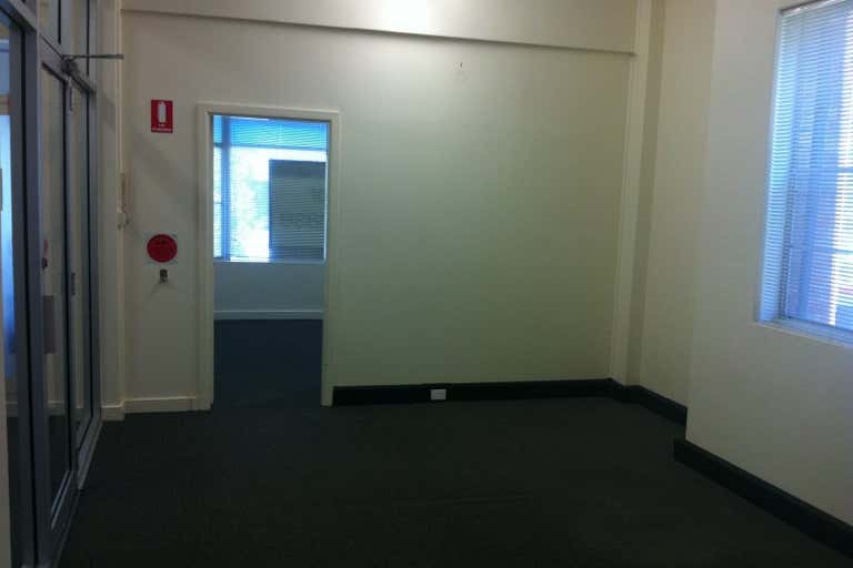 Suite 5, 70  Market Street Wollongong NSW 2500 - Image 3