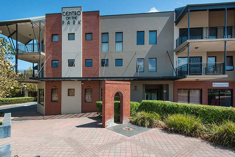 5/2 Centro Ave Subiaco WA 6008 - Image 1