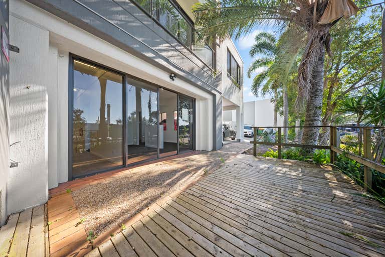 1/8 Pirelli Street Southport QLD 4215 - Image 2