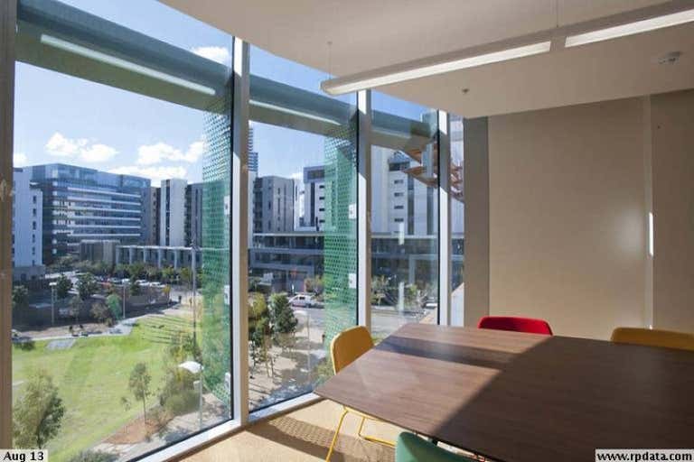 123/838 Collins Street Docklands VIC 3008 - Image 2