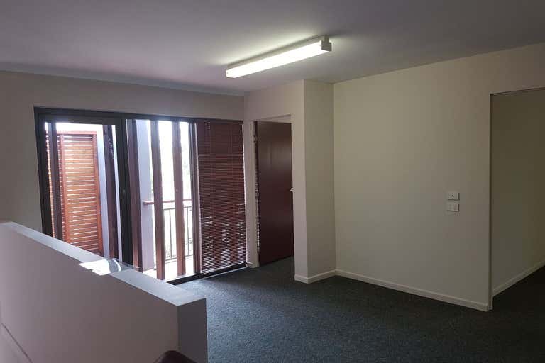 First Floor, 325 Sheridan Street Cairns North QLD 4870 - Image 2