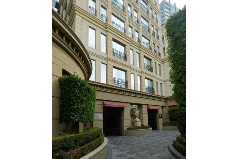 420/370 St Kilda Road Melbourne VIC 3004 - Image 1