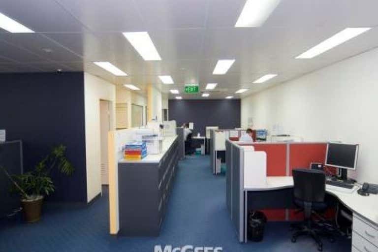 Level 2 Level 2 386 Logan Road Greenslopes QLD 4120 - Image 4