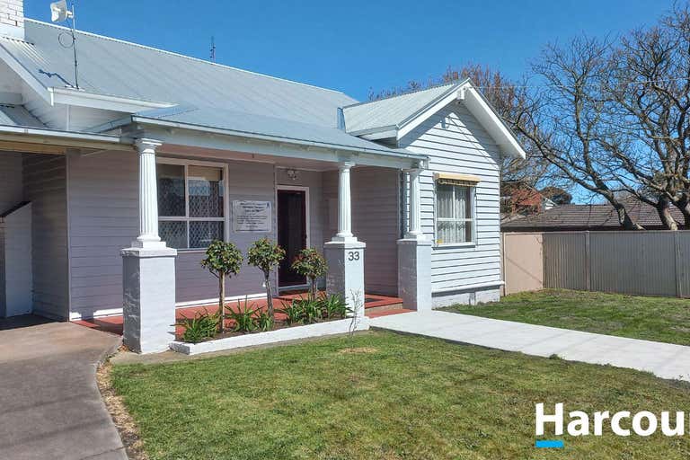 33 Langford Street Moe VIC 3825 - Image 2