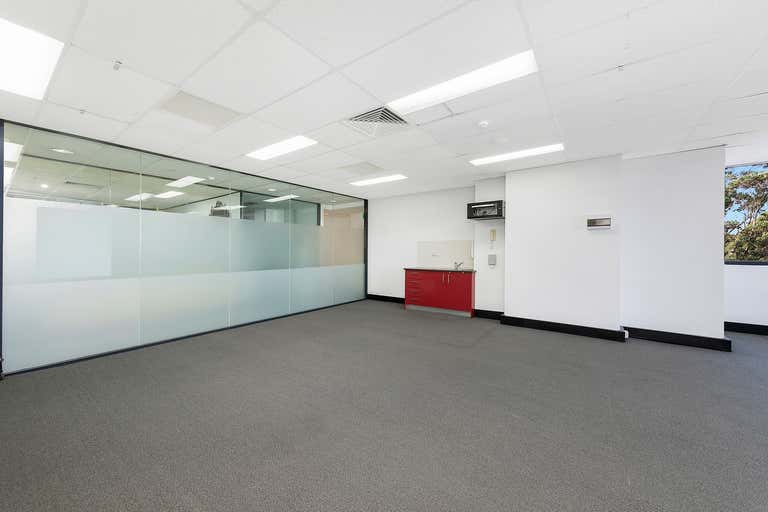 2.04/10 Tilley Lane Frenchs Forest NSW 2086 - Image 3