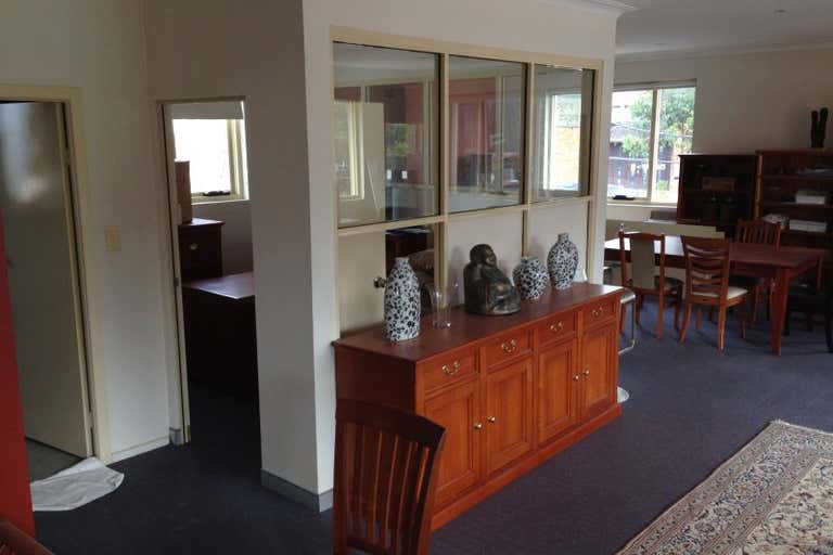 3/235 Mona Vale Road St Ives NSW 2075 - Image 4