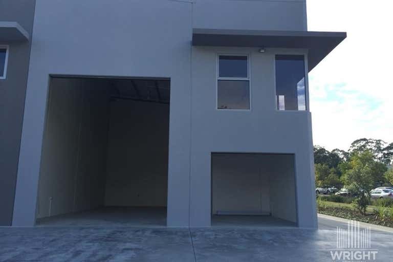 Unit 3, 32 Harrington Street Arundel QLD 4214 - Image 2